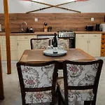 Fuestifecske Apartmanhaz Apartmán Aszofo