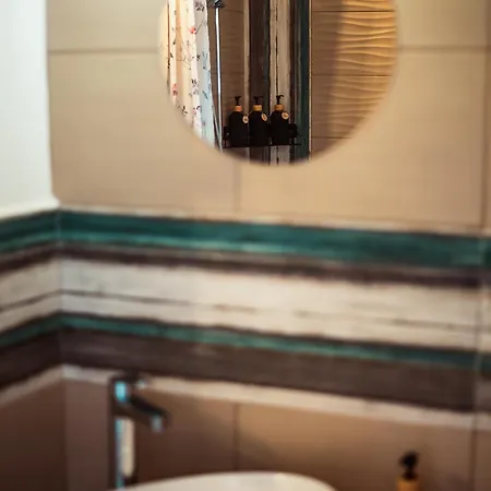 Fuestifecske Apartmanhaz *