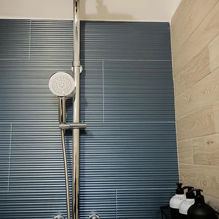 דירה Fuestifecske Apartmanhaz *