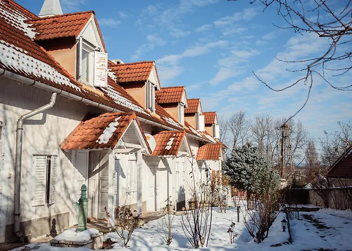 Fuestifecske Apartmanhaz Apartment