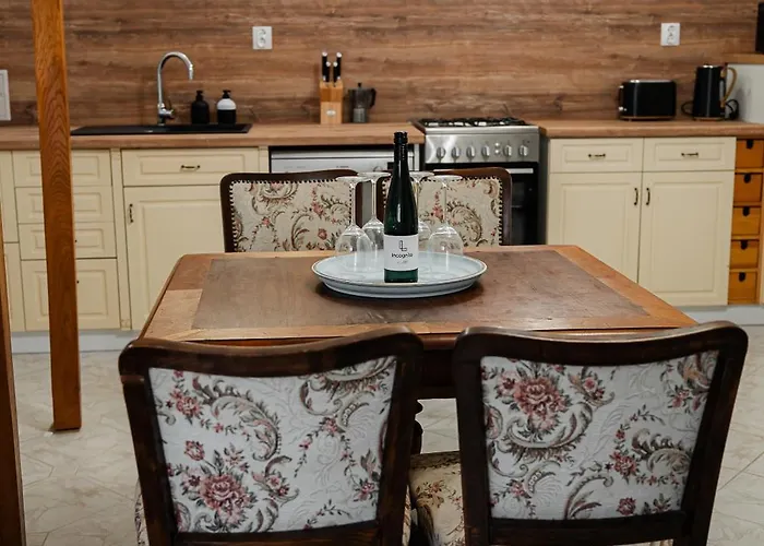 Fuestifecske Apartmanhaz Apartment Aszofo