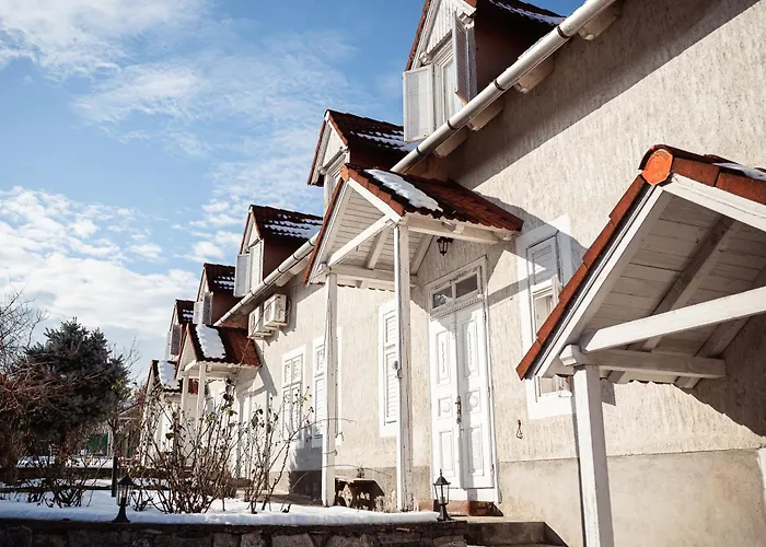 Fuestifecske Apartmanhaz Apartament